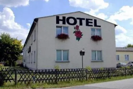 Hotel Zur Rose Trebbin photo