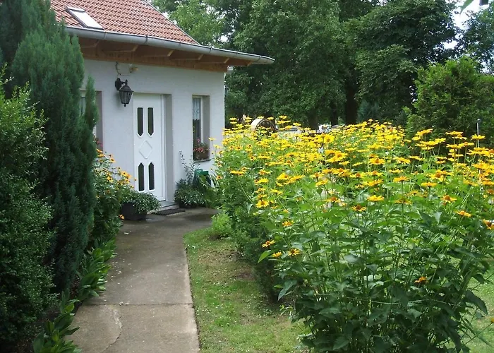 Spacious Holiday Home In Sommerfeld Near Lake Kremmen photo