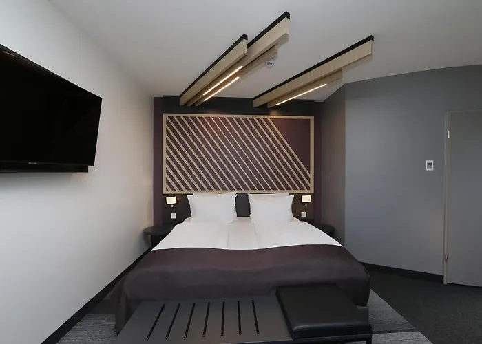 B&B Hotel Berlin-Airport Schoenefeld photo