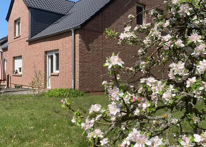 Sonniges Haus Guest House Schenkendobern photo