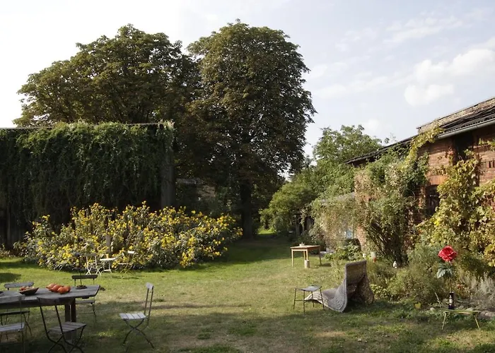 Hollerhof - Urwuechsiges Paradies - Kreativurlaub Friedrichswalde foto