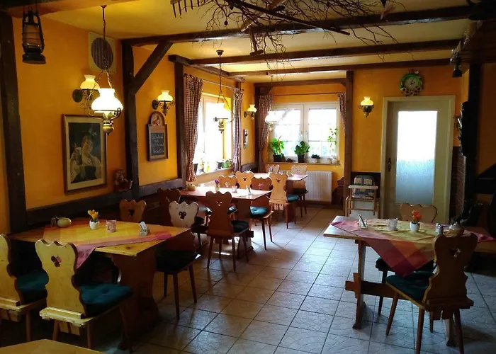 Pension Und Gasthof Zur Scheune Flecken Zechlin photo