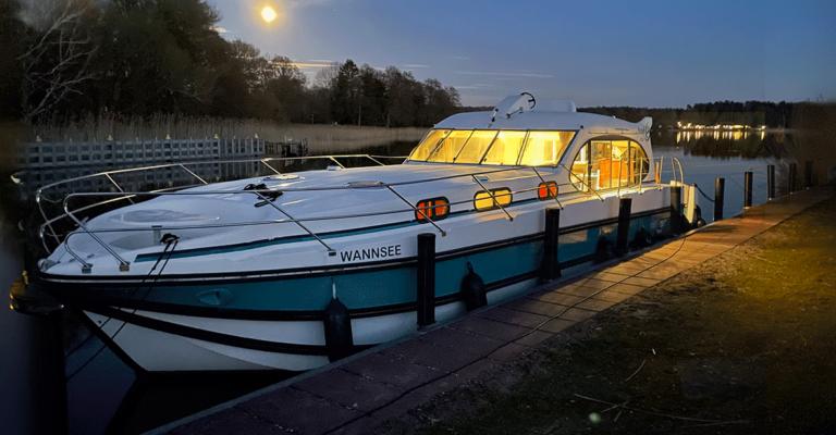 Houseboat/Riverboat Rental. Mecklenburg <b>&</b> Brandenburg Lake District